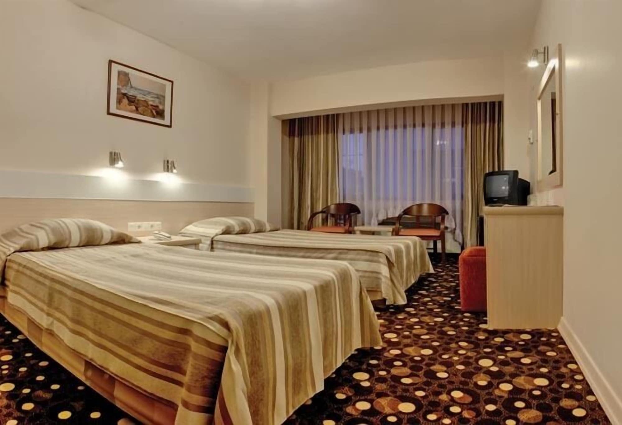 Hotel Yumukoglu 3*